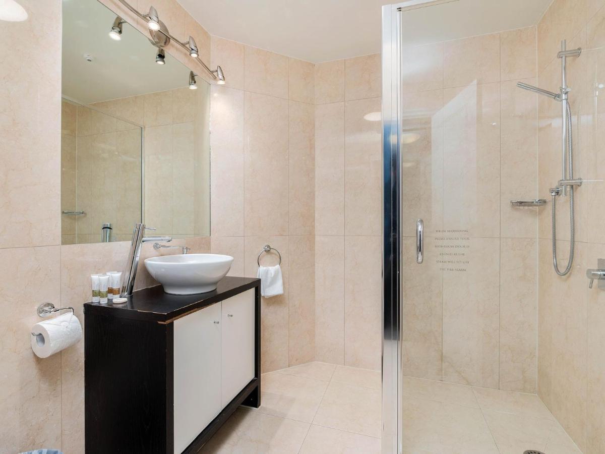Central Luxury At 408 The Beacon Queenstown Exterior foto